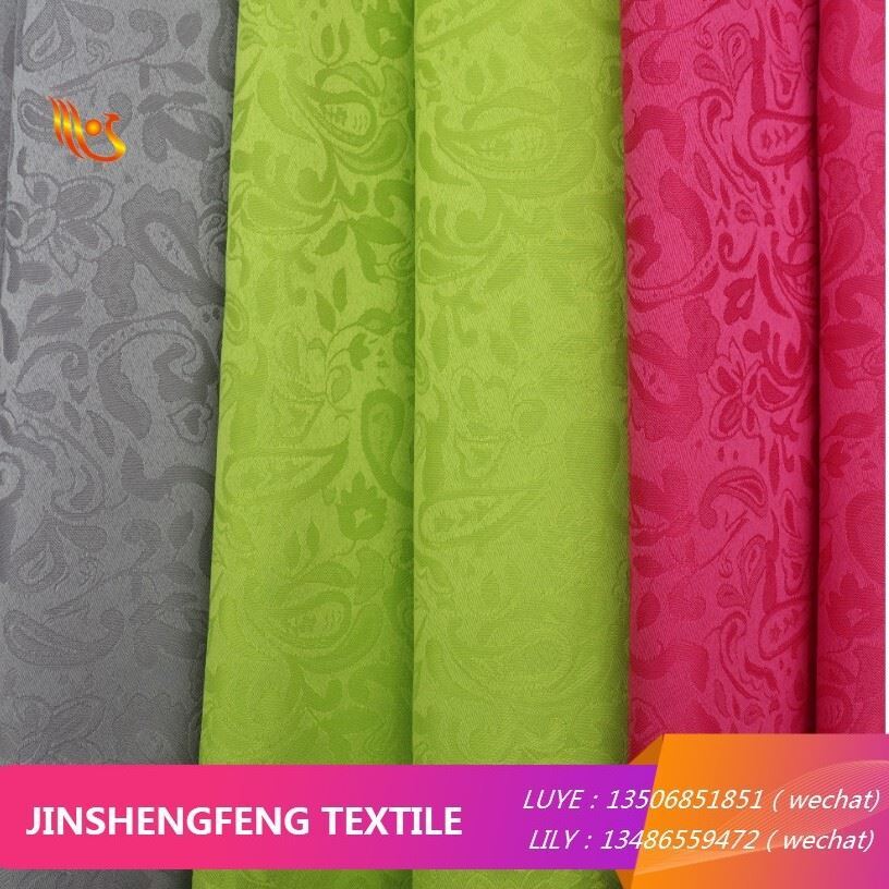 Hva er produksjonsprosessen til Jacquard Fabric- 绍兴万引-梦想队-何铠